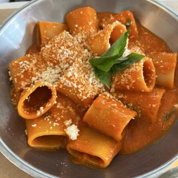 Pasta e Basta - Italian Near Me - Miami, Florida