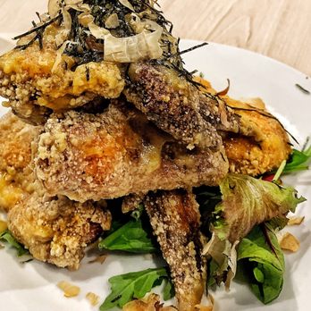 A Corner Cafe - Chicken Wings - Cafes Near Me - Markham, Ontario