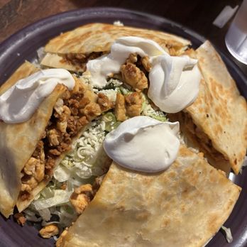 Los Tres Magueyes - Chori pollo sincronizada - Mexican Near Me - Cary, North Carolina Los Tres Magueyes - Chori pollo sincronizada - Mexican Near Me - Cary, North Carolina