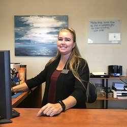 Allstate Insurance: The Extra Mile Insurance Agency - Valerie Christiansen - Licensed Sales Professional
