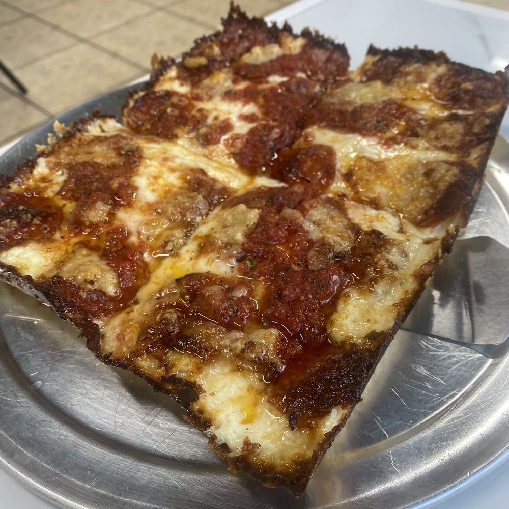 Fuji & Vi's - The Classic - Pizza Near Me - Pasadena, California Fuji & Vi's - The Classic - Pizza Near Me - Pasadena, California