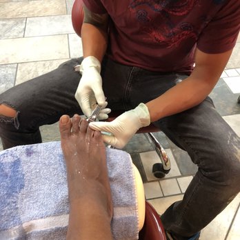 La Moda Nail and Spa - Nail Salons Near Me - Merchantville, New Jersey