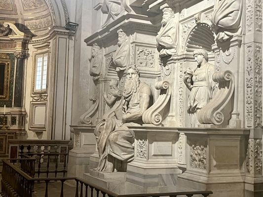 Basilica of San Pietro in Vincoli by null