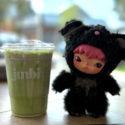 Hirono & Blueberry Lavender Cold Foam Matcha Latte Hirono & Blueberry Lavender Cold Foam Matcha Latte