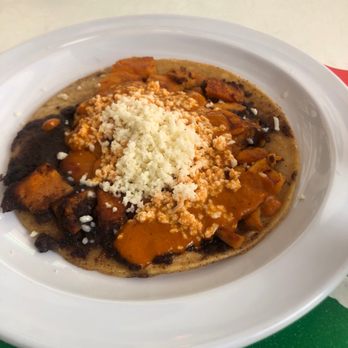 Tacombi - Black Bean y Sweet Potato Taco. A bit small - Tacos Near Me - New York, New York Tacombi - Black Bean y Sweet Potato Taco. A bit small - Tacos Near Me - New York, New York