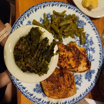 Cracker Barrel Old Country Store - Chicken collard greens and green beans - Southern Near Me - Irmo, South Carolina Cracker Barrel Old Country Store - Chicken collard greens and green beans - Southern Near Me - Irmo, South Carolina