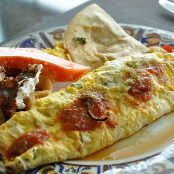 Beach Palace Cancun - Made-to-order Omelette - Resorts Near Me - Cancún, ROO
