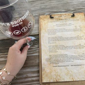 Four Brothers Wine - Wine Tasting Room Near Me - Los Olivos, California
