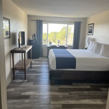 Chateau Westport - King room 3rd floor - Hotels Near Me - Westport, Washington Chateau Westport - King room 3rd floor - Hotels Near Me - Westport, Washington