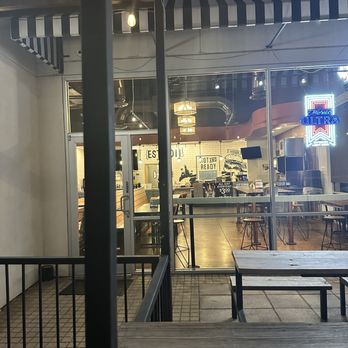 LA Burger - No more food served  at 8:40 - Burgers Near Me - Carrollton, Texas