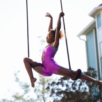 Gainesville Circus Center - Student Peyton Nembhard performs at the Gainesville Downtown Festival & Art Show 2016. - Performing Arts Near Me - Gainesville, Florida