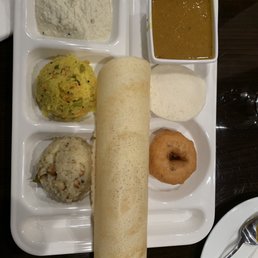 Mini Tiffin