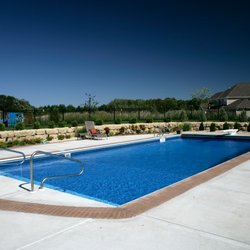 Farwell Pools & Spas
