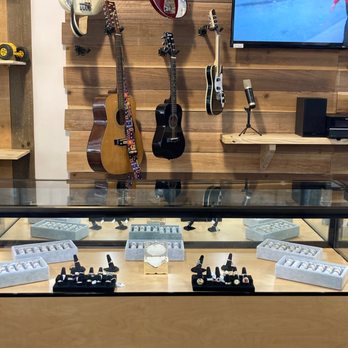 Chicago Super Pawn - Guitars galore - Pawn Shops Near Me - Chicago, Illinois Chicago Super Pawn - Guitars galore - Pawn Shops Near Me - Chicago, Illinois