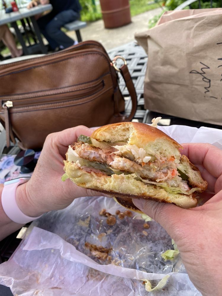 Swiss Bear Restaurant & Bakery Logo