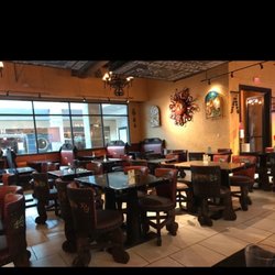 Guacamoles mexican cuisine - Trumbull - Dining area