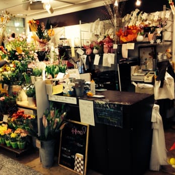 花次郎 Florists 中央区千日前2 1 14 大阪市 大阪府 Japan Hours Phone Number Yelp