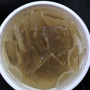 Wendy's - Tropical green tea - Fast Food Near Me - Burbank, California