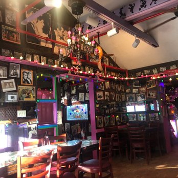 The Bubble Room - Desserts Near Me - Captiva, Florida
