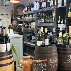 Mercado Central - Wine