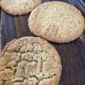 Lobdell's A Teaching Restaurant - Peanut butter cookie - Cooking Schools Near Me - Traverse City, Michigan Lobdell's A Teaching Restaurant - Peanut butter cookie - Cooking Schools Near Me - Traverse City, Michigan