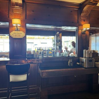 Driftwood Kitchen - Seafood Near Me - Laguna Beach, California