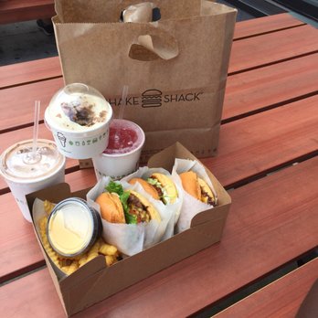 Shake Shack Pinecrest - Burgers Near Me - Orange Village, Ohio Shake Shack Pinecrest - Burgers Near Me - Orange Village, Ohio