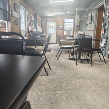 Herk's Store & Grill - inside of herks as of april of 2026, lexington texas. - American Near Me - Lexington, Texas