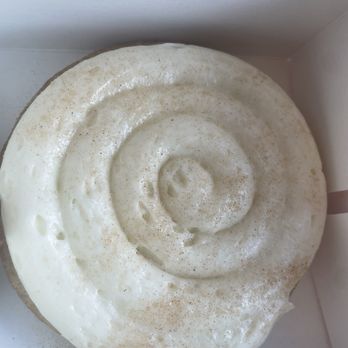 Crumbl - Florence - Snickerdoodle - Bakeries Near Me - Florence, South Carolina