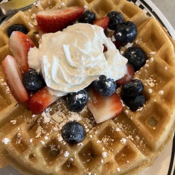Downtown Diner - Berry Delicious belgian waffle - Diners Near Me - Celebration, Florida Downtown Diner - Berry Delicious belgian waffle - Diners Near Me - Celebration, Florida