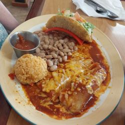Alma Grill - Combination plate red enchilada red tamala