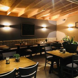 Reiterklause - Modernes Ambiente im Restaurant.