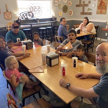 550 Pizzaria  - Loved by all - Pizza Near Me - Aztec, New Mexico