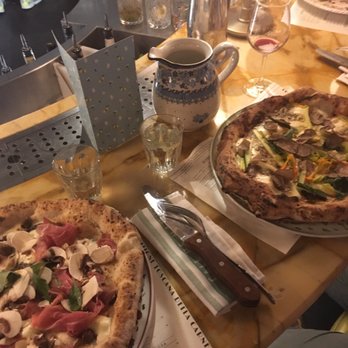 Pink Mamma - Regina and Summer Truffle Pizzas - Steakhouses Near Me - Paris, 75 Pink Mamma - Regina and Summer Truffle Pizzas - Steakhouses Near Me - Paris, 75