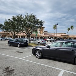 Publix, in Orlando, Universal Dr.