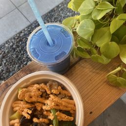 Blue Tide and Tree Run Grain Bowl Blue Tide and Tree Run Grain Bowl