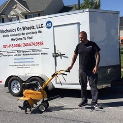 Mechanics on Wheelz