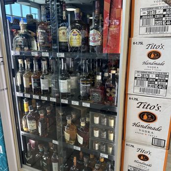 Chevron Gas - Alcohol in the case - Chicken Shop Near Me - Plumas Lake, California Chevron Gas - Alcohol in the case - Chicken Shop Near Me - Plumas Lake, California