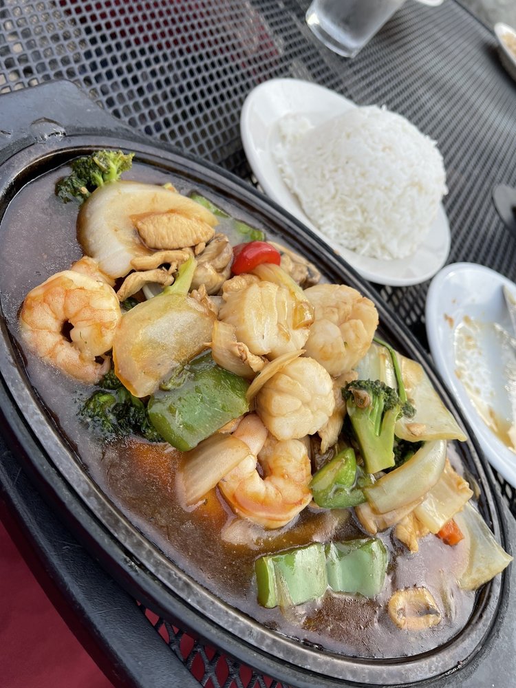 Lemongrass Grill