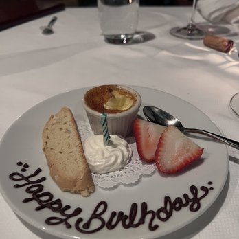 John Ash - Crème brûlée just for me - American Near Me - Santa Rosa, California John Ash - Crème brûlée just for me - American Near Me - Santa Rosa, California