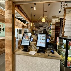 Birdie Bowl & Juicery - Ordering Kiosk