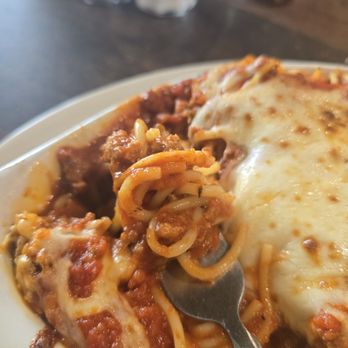 Chilly Boy's - Spaghetti pizza - Pizza Near Me - Seville, Ohio Chilly Boy's - Spaghetti pizza - Pizza Near Me - Seville, Ohio