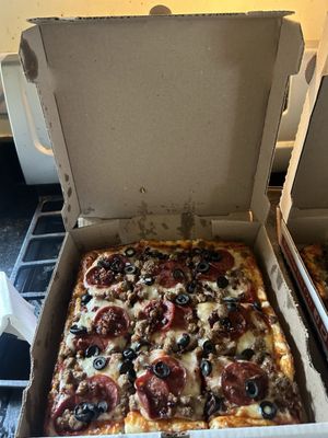 Amar Pizza by null