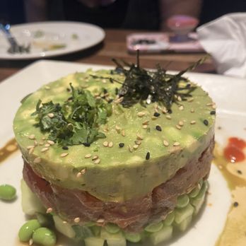 Yard House - Tuna stack - New American Near Me - Northridge, California