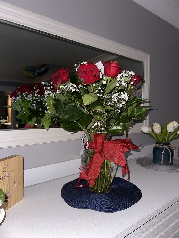 SEASONAL ‘SCAPES LI FLORIST Updated September 2024 638 Larkfield Rd