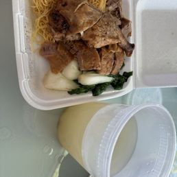 Wonton Noodle Soup 鮮蝦雲吞麵
