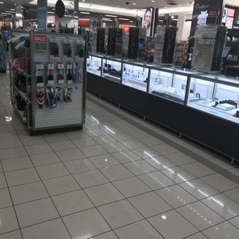 Kohl's - Department Stores Near Me - WEST SPRINGFIELD, Massachusetts