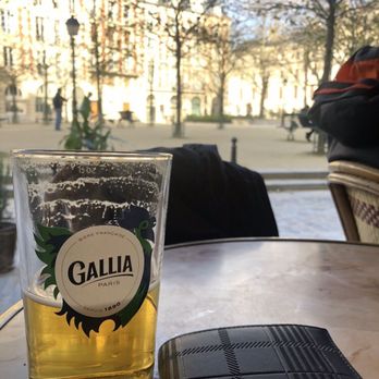 Le Bar du Caveau - Peaceful place - French Near Me - Paris, 75 Le Bar du Caveau - Peaceful place - French Near Me - Paris, 75