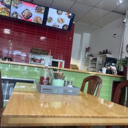 Station Pho - Counter