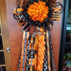 Maria's Floral Shop - Homecoming Mum